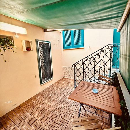 Garden Suite Civitavecchia Exterior foto